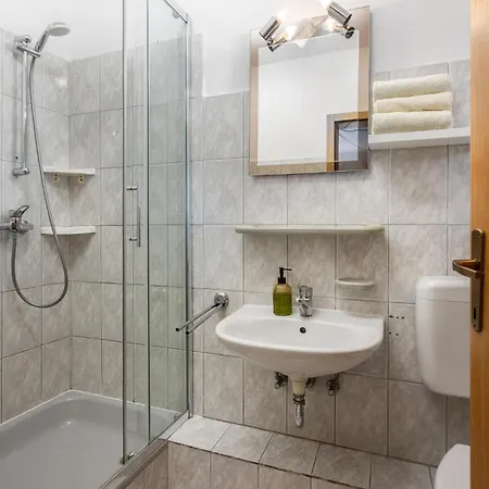 Awesome In With Wifi Apartment Selce